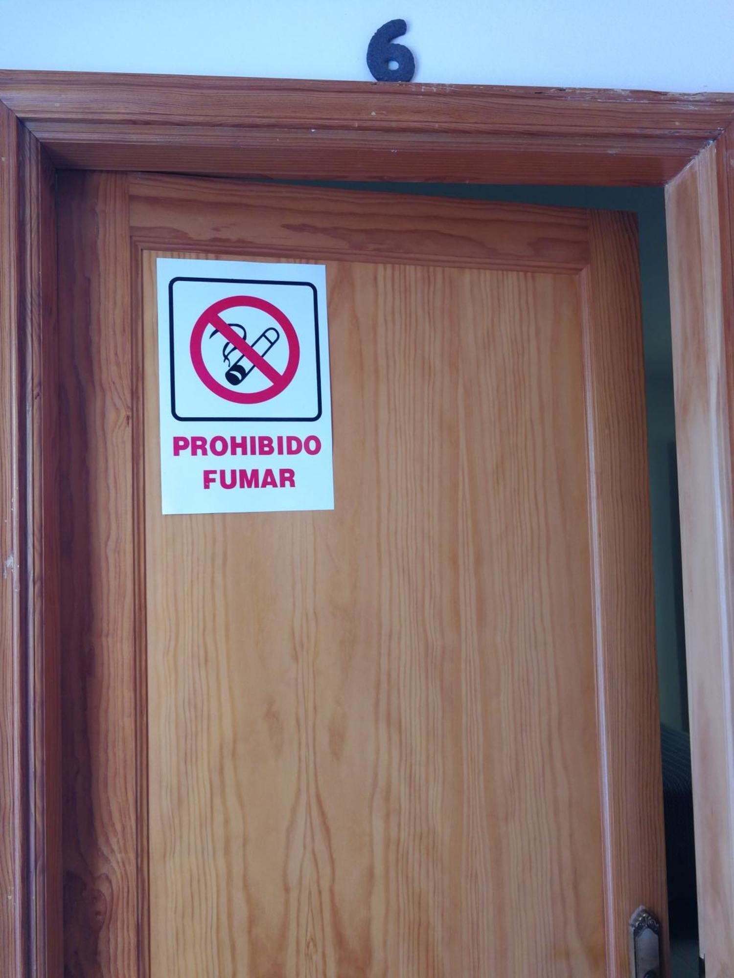 La Casa Del Primo Yo Trabajo Y Tu Beneficio Villa Arinaga Dış mekan fotoğraf