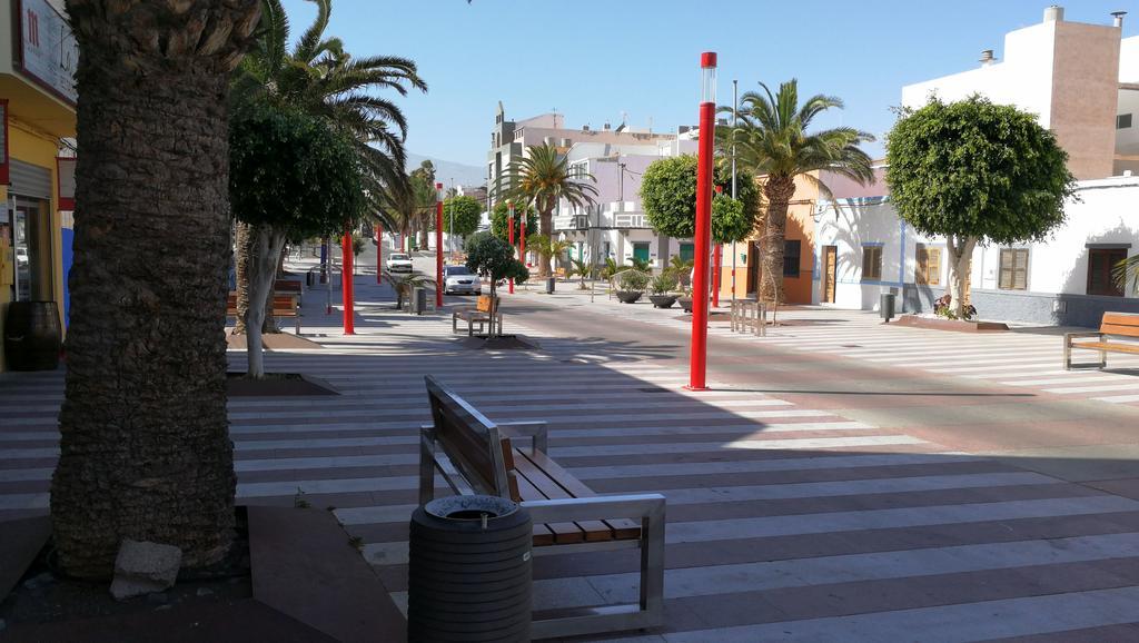 La Casa Del Primo Yo Trabajo Y Tu Beneficio Villa Arinaga Dış mekan fotoğraf